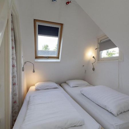 Cozy Holiday Home With Garden Sint Maartensvlotbrug المظهر الخارجي الصورة