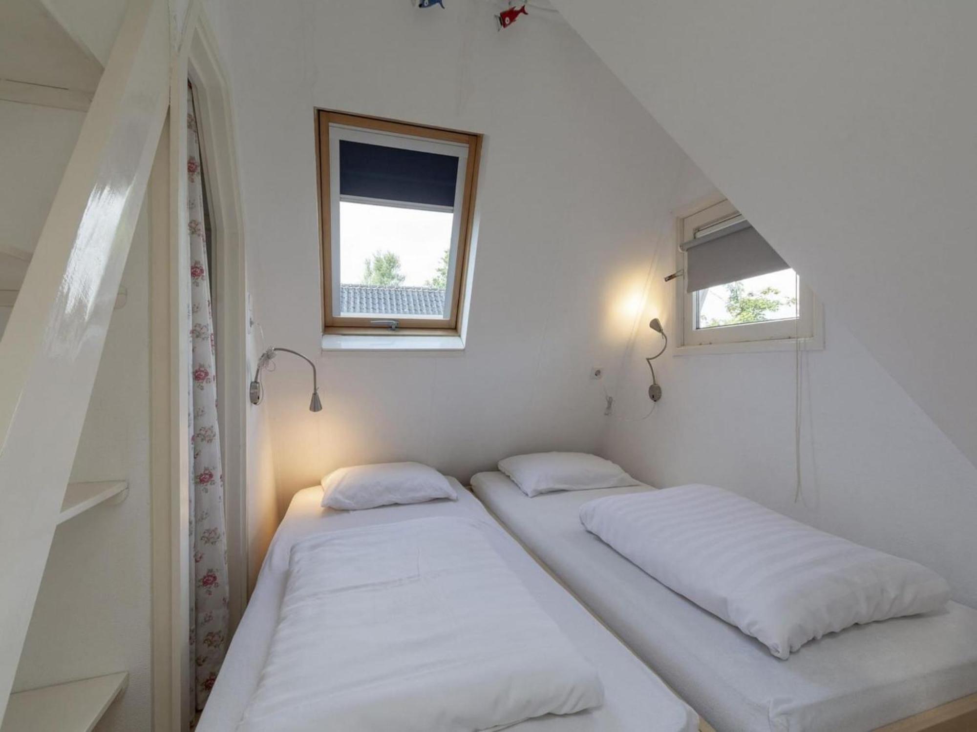 Cozy Holiday Home With Garden Sint Maartensvlotbrug المظهر الخارجي الصورة