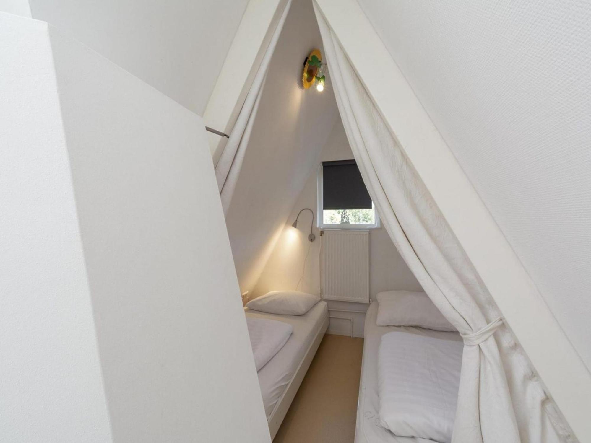 Cozy Holiday Home With Garden Sint Maartensvlotbrug المظهر الخارجي الصورة