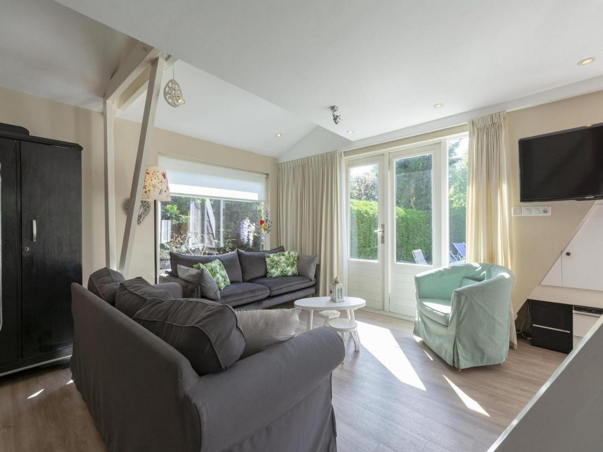 Cozy Holiday Home With Garden Sint Maartensvlotbrug المظهر الخارجي الصورة