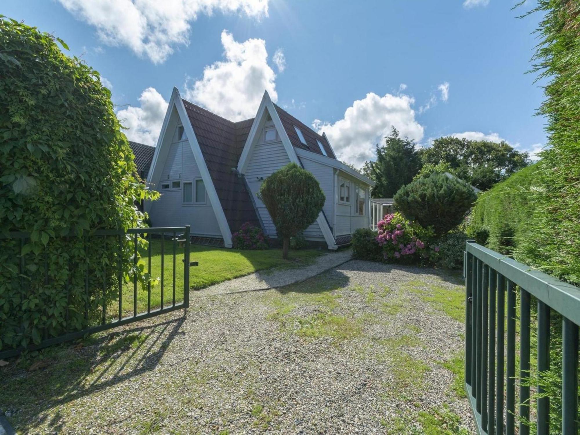 Cozy Holiday Home With Garden Sint Maartensvlotbrug المظهر الخارجي الصورة